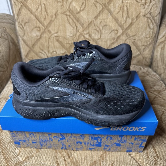 Brooks Women's Ghost 16 Neutral Running Shoe - Black/Black/Ebony Size 6B New - Picture 2 of 7